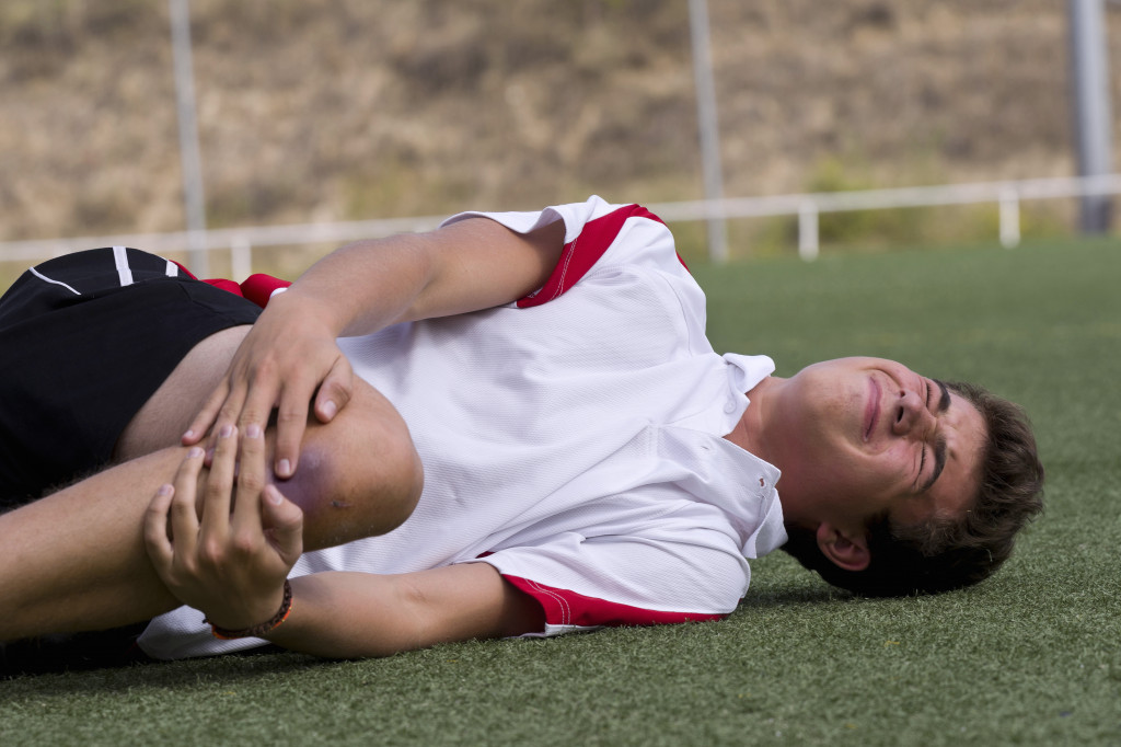 soccer player injured